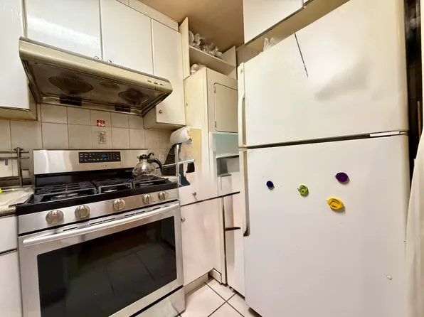 220-34 67th Avenue image 19 of 34