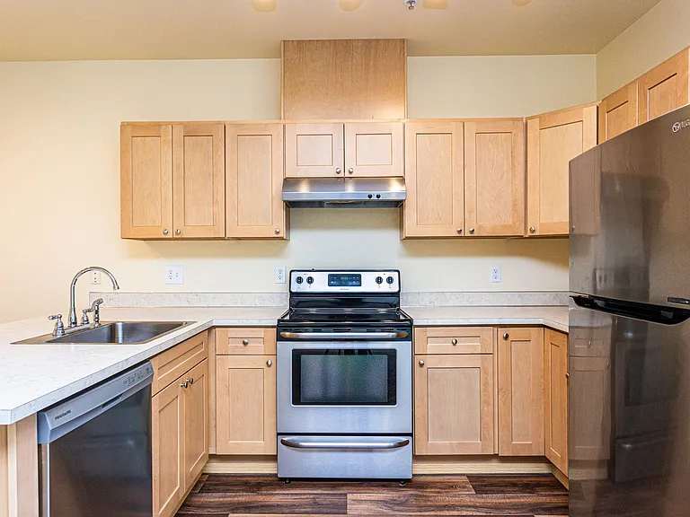 Stillwater Apartments — Photo 16