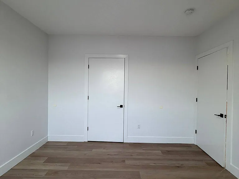 38 Madison St #503A — Photo 9