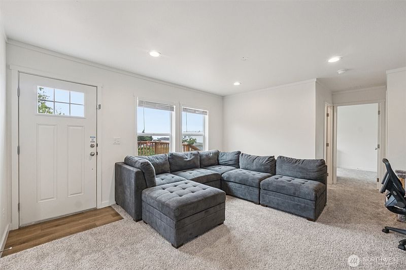 4th image of 4604 Yorkshire Drive