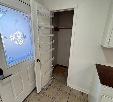 4th image of 65 Rhodes Ln