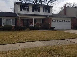 31358 Shaw Dr, Warren, MI 48093