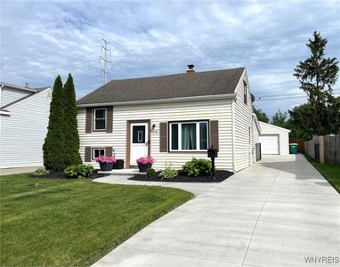 4947 Morgan Pkwy, Hamburg, NY, 14075
