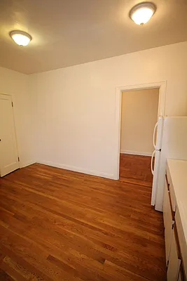 Rented by Slope Realty Co | media 7