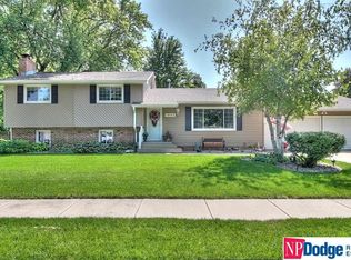 1863 Gaeth Ave, Fremont, NE 68025