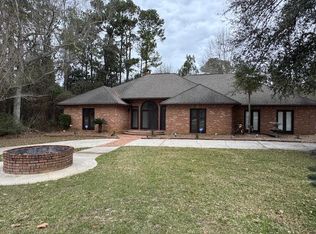 5443 Diamondhead Dr E, Diamondhead, MS 39525