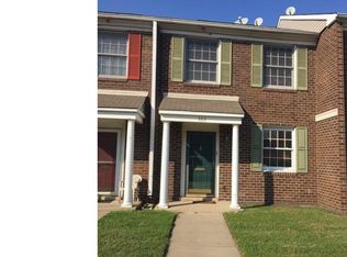 303 Senate Ct, Camden, NJ 08103