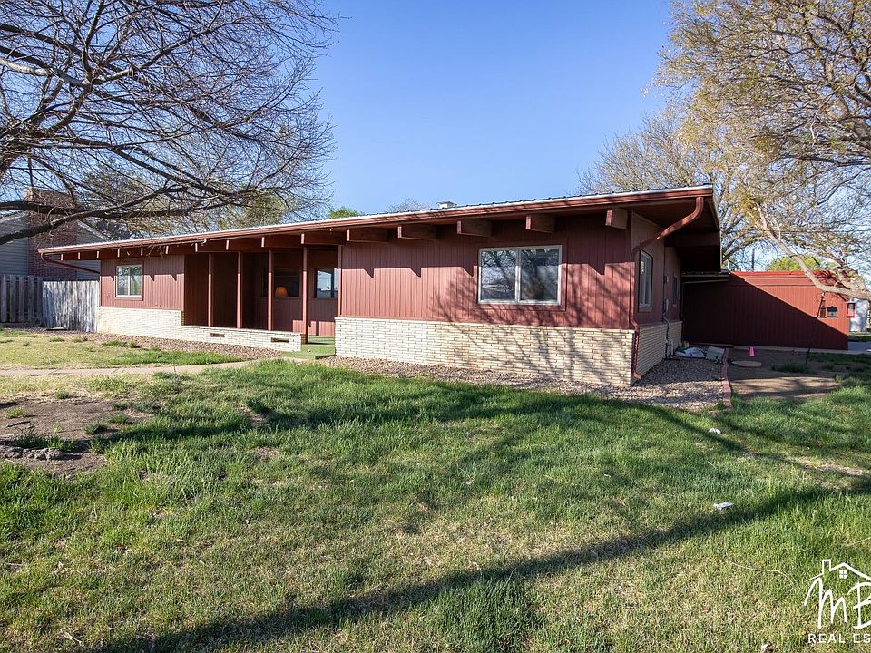 503 N Main St, Lakin, KS 67860 Zillow