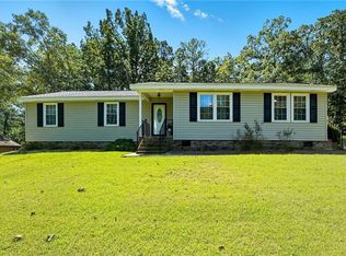 12 Indian River Rd SE, Lindale, GA 30147