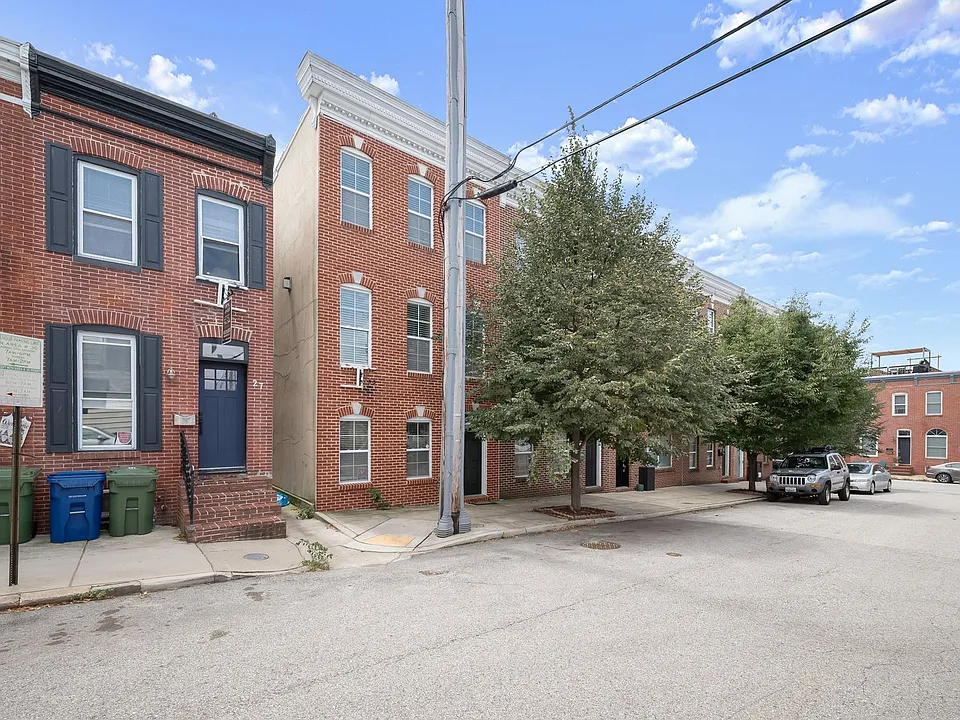 25 Birckhead St