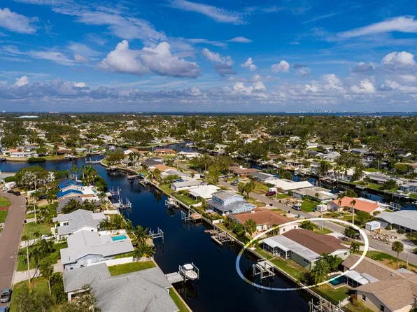 4086 13th Ln NE, Saint Petersburg, FL 33703