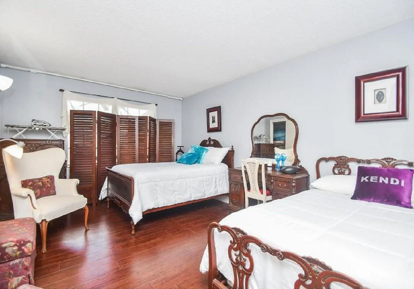 1 bed, 884 sqft, $1,200 — Photo 2