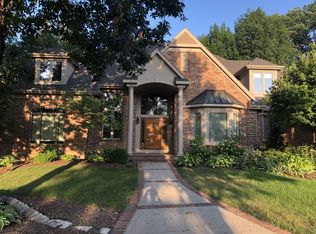 11718 Autumn Tree Dr, Fort Wayne, IN 46845