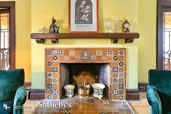 Sold by Terrace Sotheby's International Realty | media 68