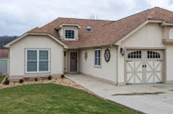 1st image of 20423 Turfway Ln #B