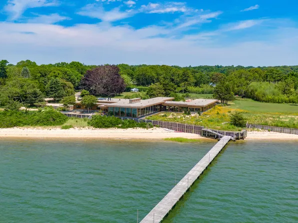 2 Charlies Ln, Shelter Island, NY 11964