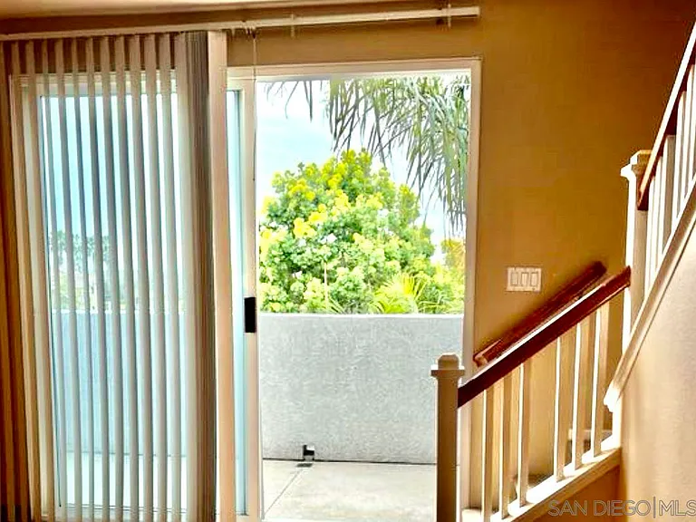 1760 E Palomar St E #302 — Photo 2