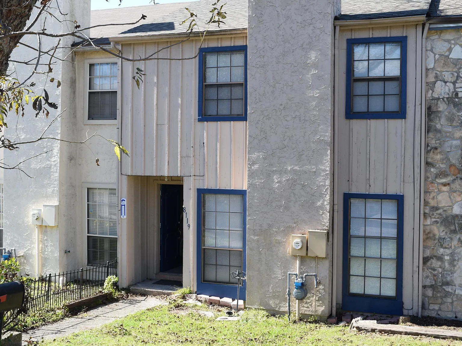 8119 Scottshill — Photo 3