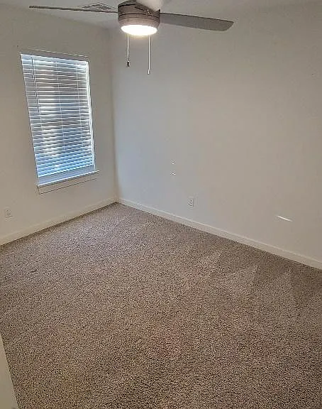 2440 Santa Monica St — Photo 13
