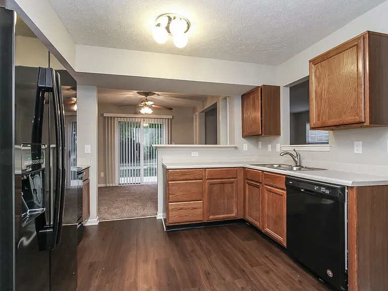 4633 Owls Nest Pl — Photo 6