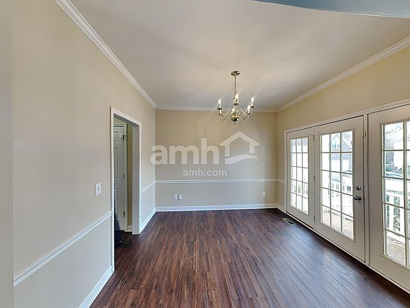5th image of 1509 Beaufort Pl