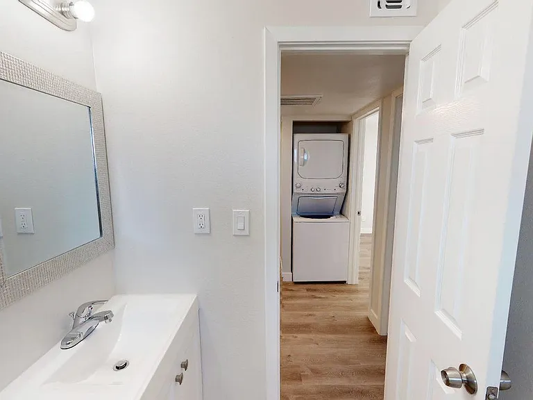 1712-1724 E Ocotillo Rd — Photo 35