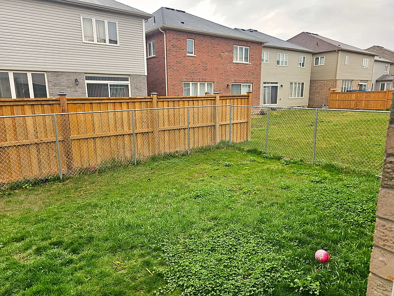 7 Doreen Dr — Photo 2