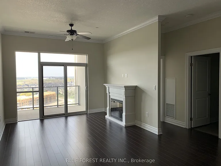 240 Villagewalk Blvd #1208 — Photo 5