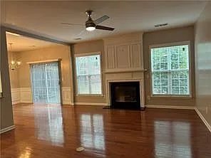 2090 Deptford Dr — Photo 4