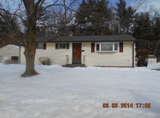 24 Magnolia Dr, Enfield, CT 06082