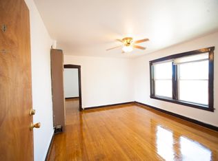 3945 W Cortland St, Chicago, IL 60647