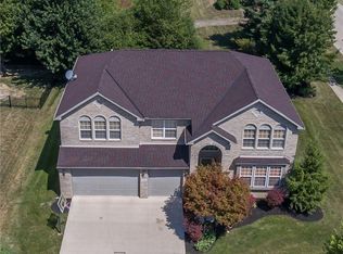 2411 Muirwood Rd, Avon, OH 44011