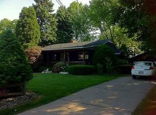 1844 Zehnder Rd, Ambridge, PA 15003