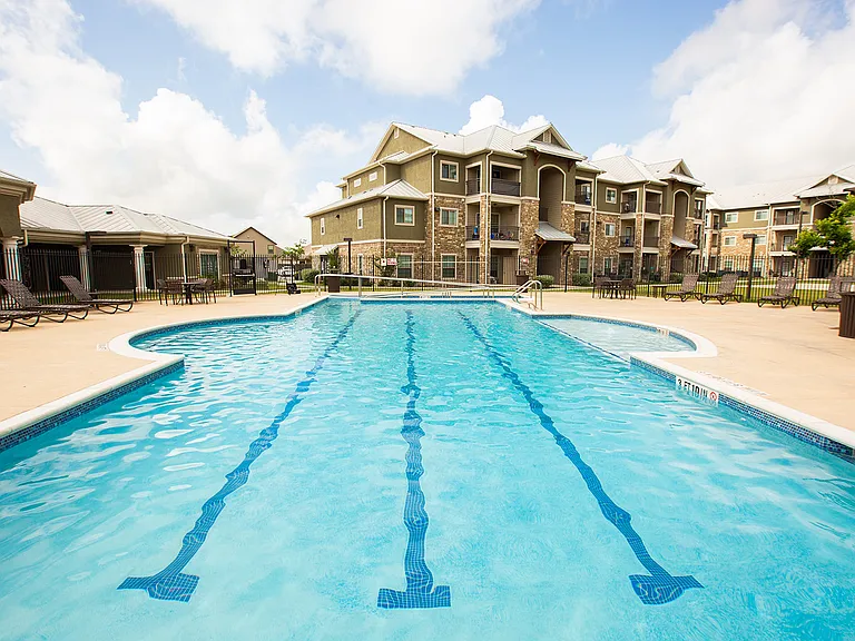 Freedom Hills Ranch Apartments — Photo 12