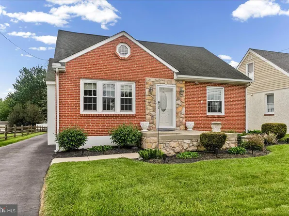 4110 Naamans Creek Rd, Upper Chichester, PA 19061