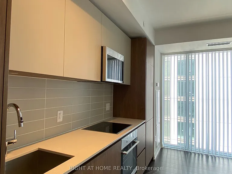 8 Widmer St #2205 — Photo 21