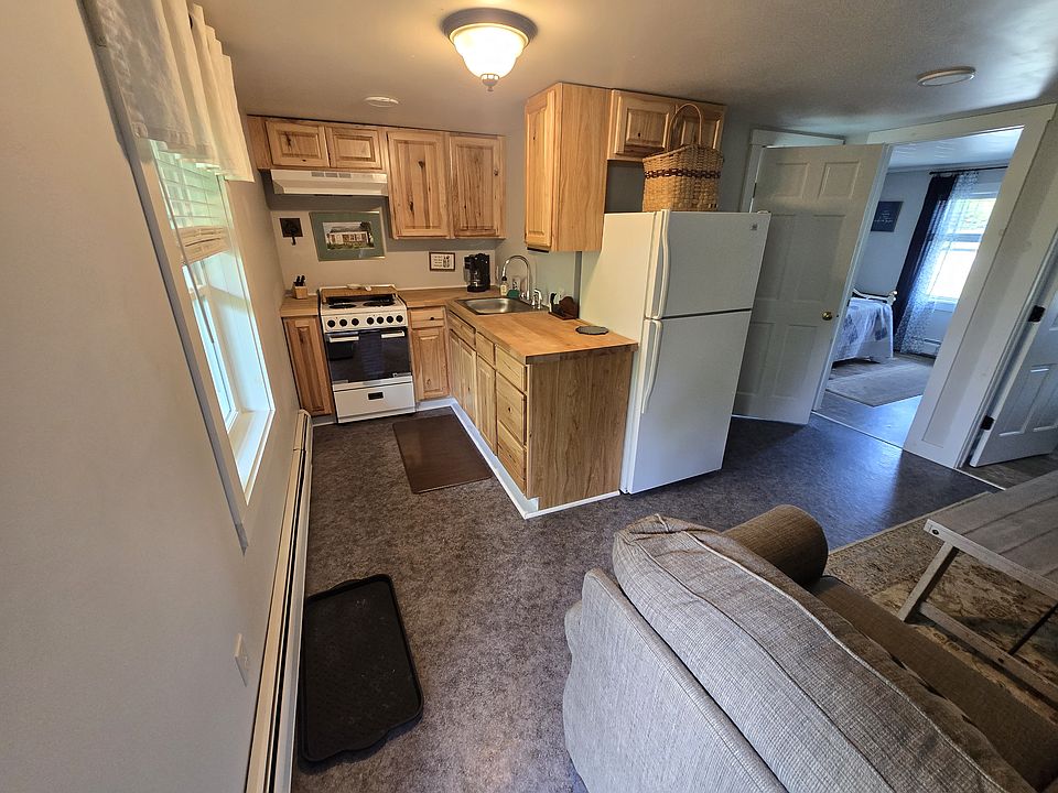 1st image of 2026 N Main St #3