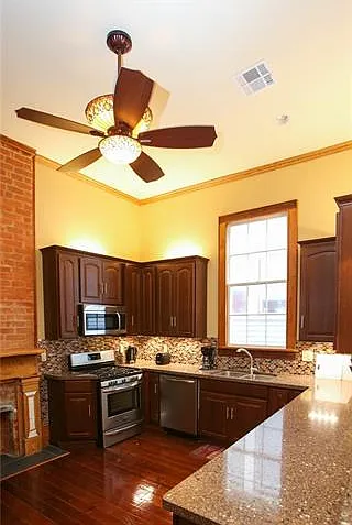 1423 N Villere St #A — Photo 16