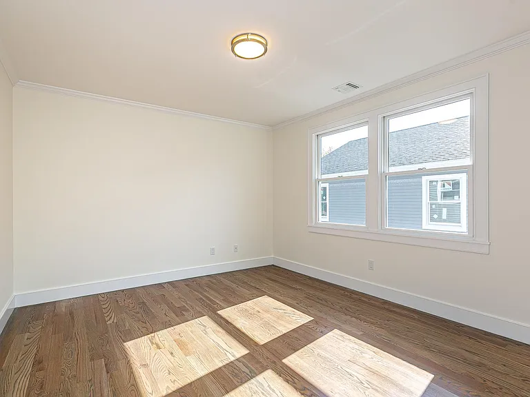 201 Nassau Blvd #A — Photo 21