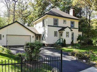 2621 Landstrom Rd, Rockford, IL 61107