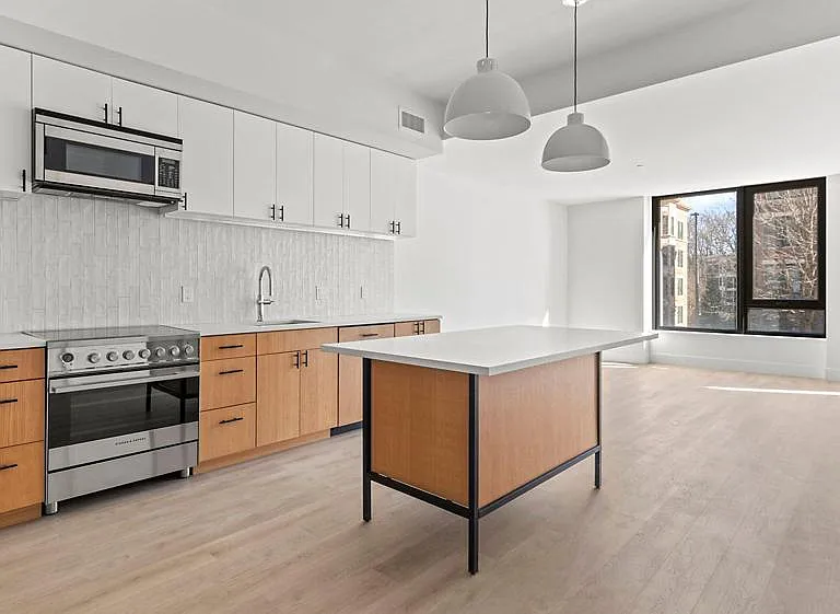 10511 Strathmore Hall Street 701 #3B-3A — Photo 9