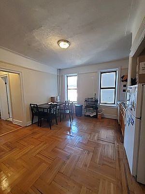 1st image of 530 Parkside Ave APT 3L
