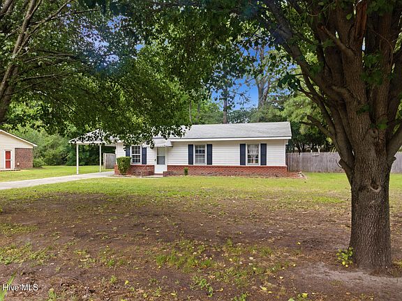 5th image of 347 Jeanette Street