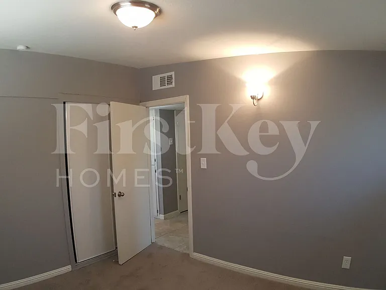 332 Wisteria Ave — Photo 14