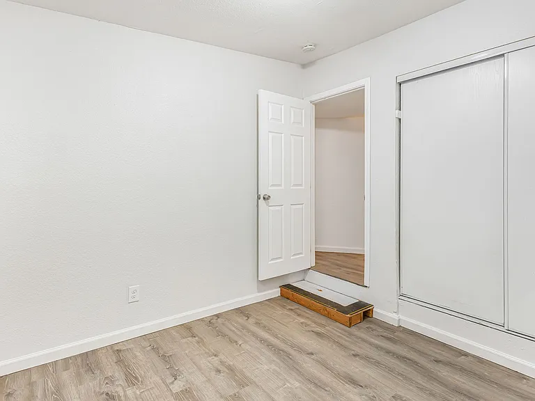 14993 Yucca Ave #A — Photo 19