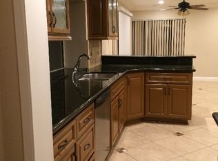 520 Roosevelt St, Corona, CA 92879