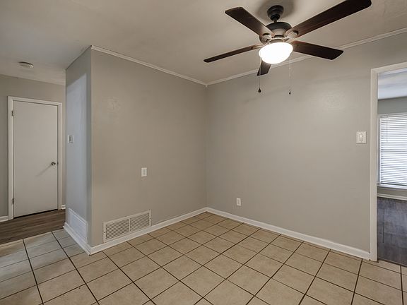 2nd image of 1217 Mimosa Dr