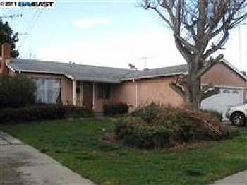 2nd image of 1105 Belleau St