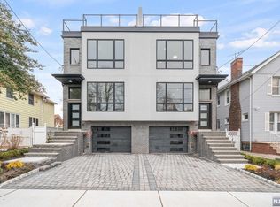 59 Oakdene Ave #59, Cliffside Park, NJ 07010