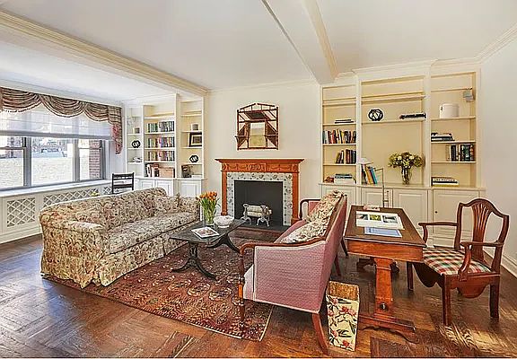 2nd image of 1150 Park Ave #6B